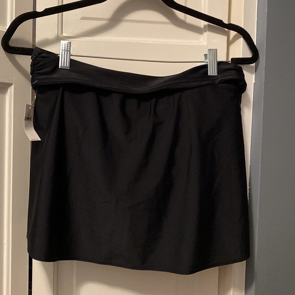 𝅺OLD Navy bikini bottoms - Picture 3 of 3